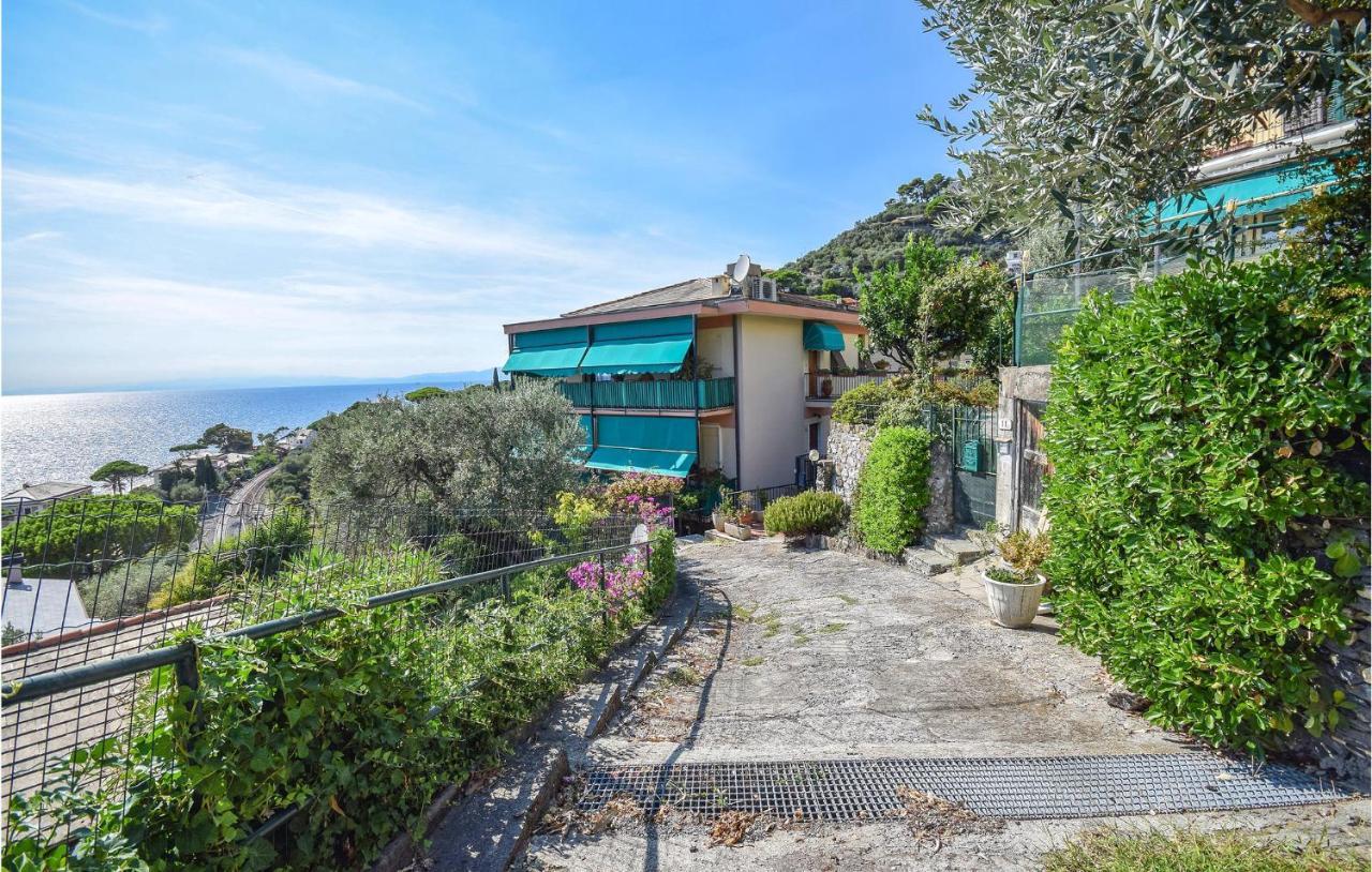 Nice Apartment In Recco With House Sea View Eksteriør bilde